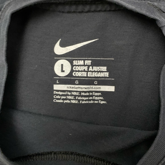 Nike FC Barcelona Tshirt - Picture 3 of 3